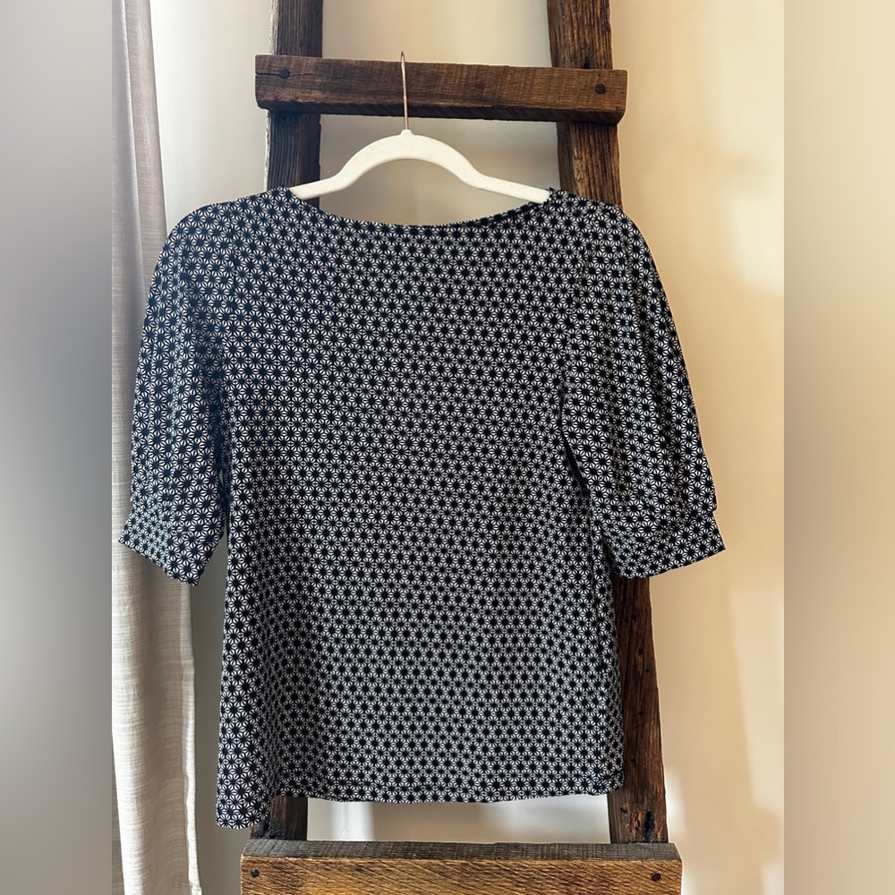 H&M Geometric Black and White Blouse